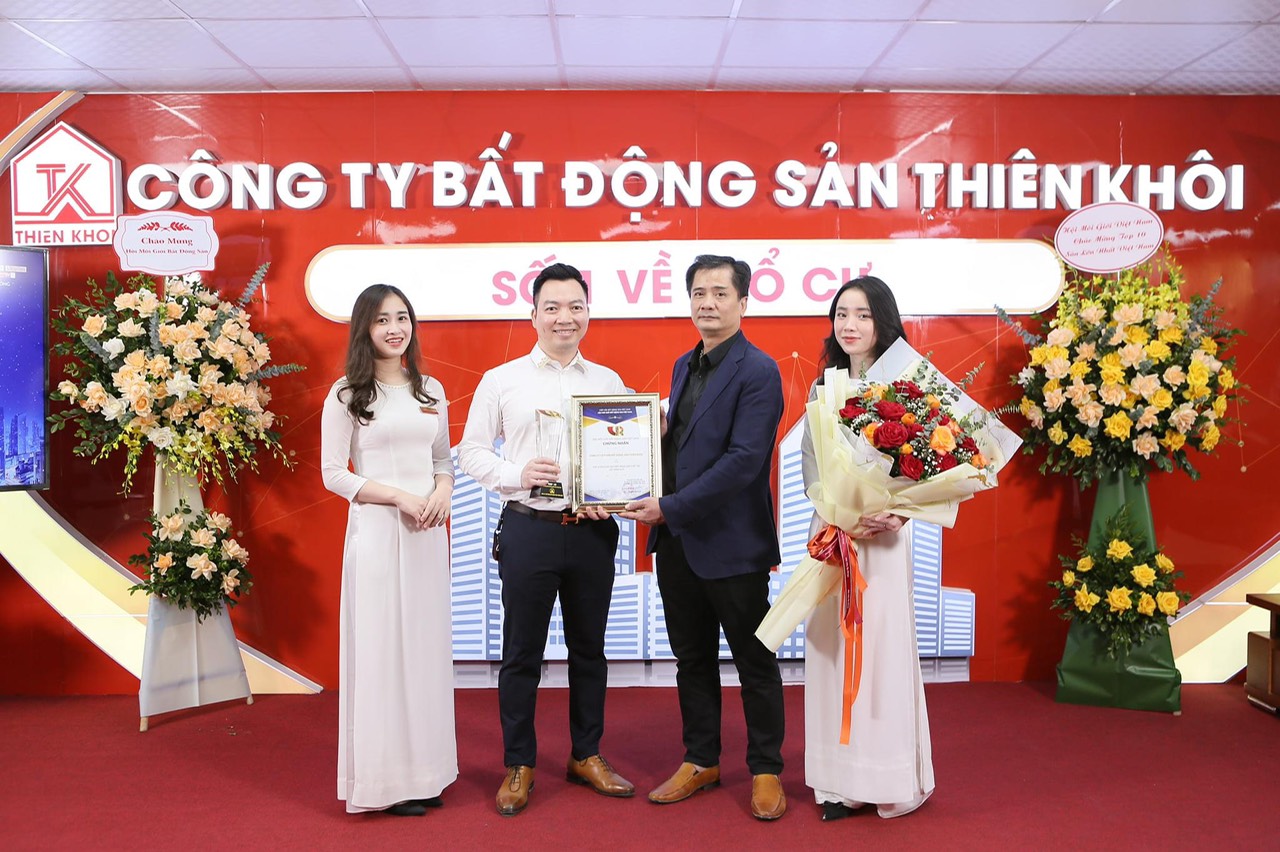 Bds tuyển dụng 