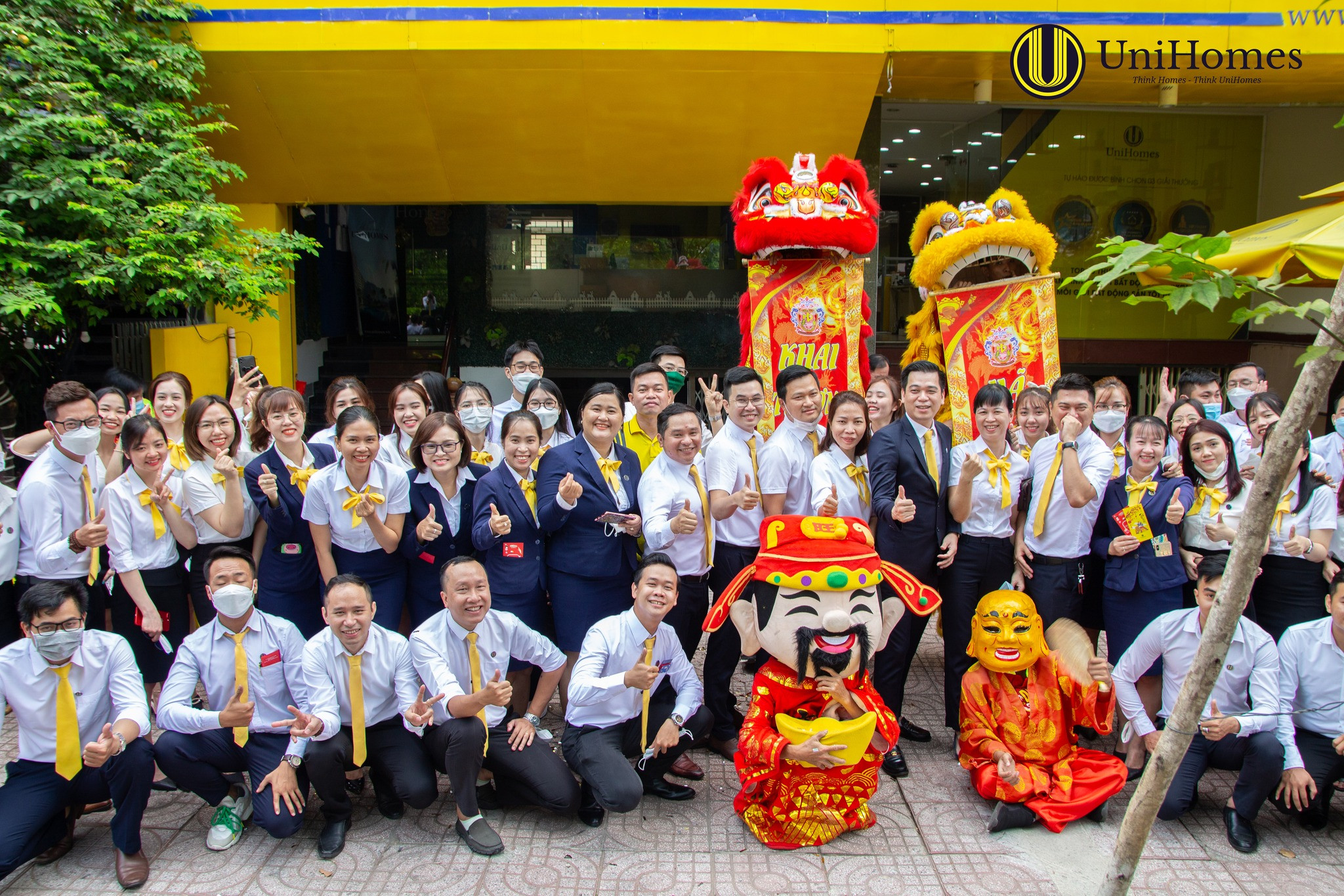 Công ty Unihomes tuyển dụng