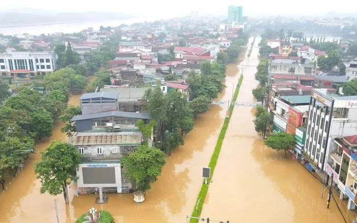 Bão số 3 và hoàn lưu của bão gây thiệt hại nặng nề về con người và tài sản.