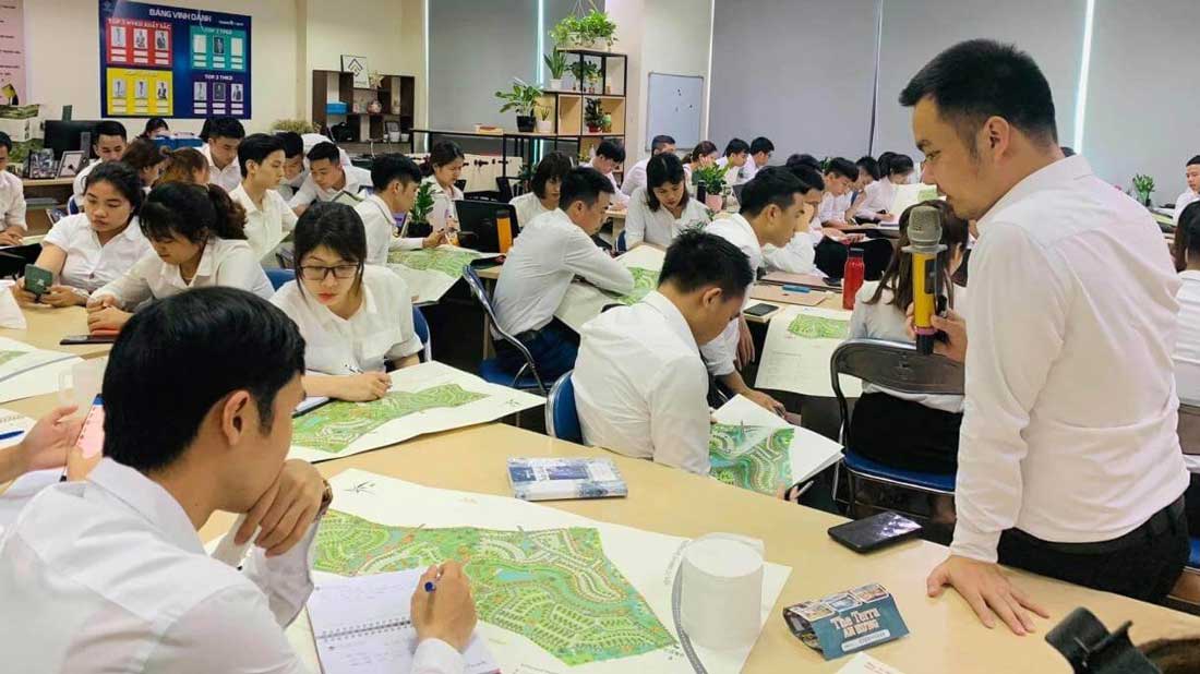 Đào Tạo Nhân Viên BĐS